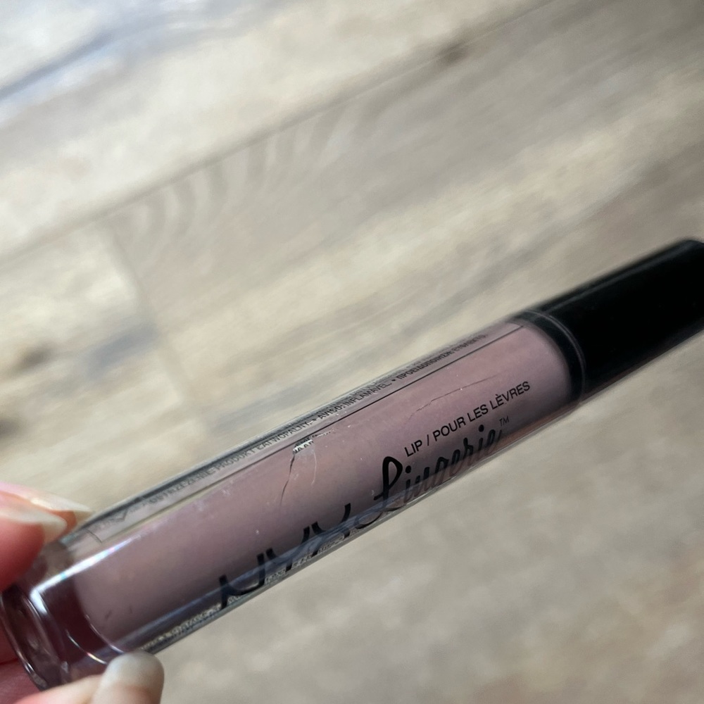 4 for $20 - new lip lingerie liquid lipstick - Picture 4 of 5